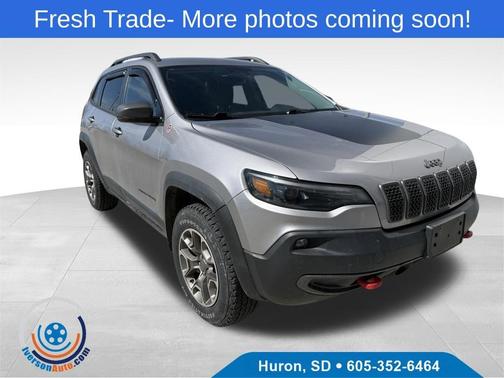 Billet Silver Metallic Clearcoat 2021 Jeep Cherokee Trailhawk