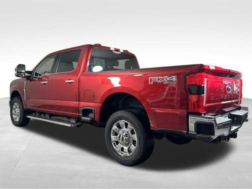 2025 Ford F-350 Lariat Super Duty