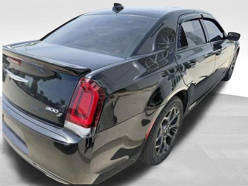 Gloss Black 2018 Chrysler 300 S