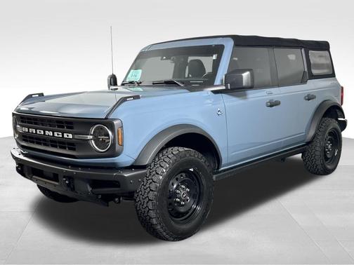 2022 Ford Bronco Black Diamond