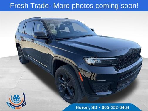 2023 Jeep Grand Cherokee L Laredo