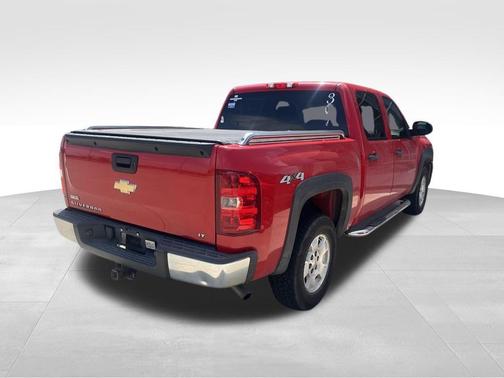 Victory Red 2011 Chevrolet Silverado 1500 LT