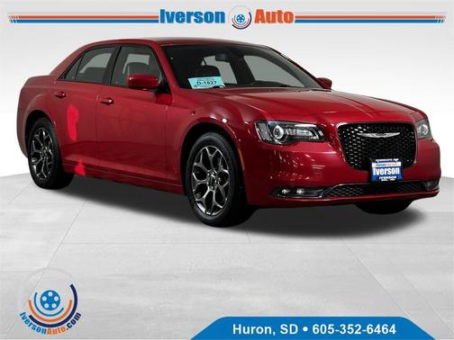 2017 Chrysler 300 S