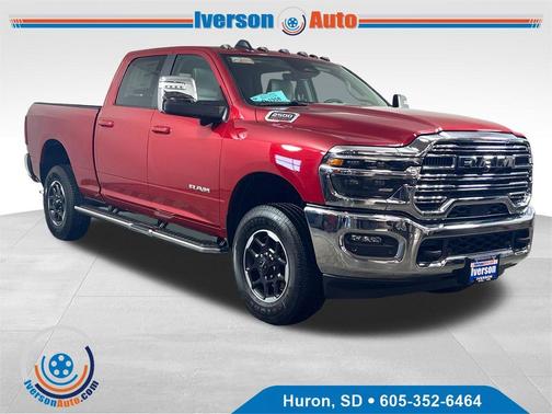 Molten Red Pearlcoat 2026 RAM 2500 Laramie