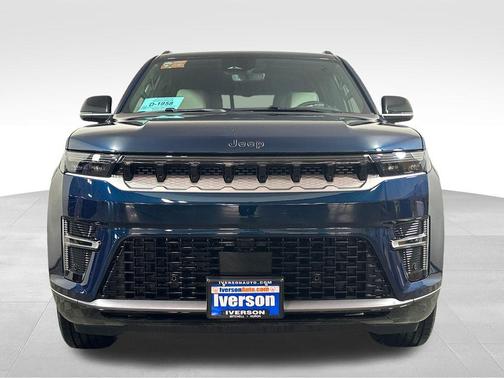 Fathom Blue Pearlcoat 2026 Jeep Grand Wagoneer