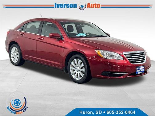 Deep Cherry Red Crystal Pearlcoat 2013 Chrysler 200 Touring
