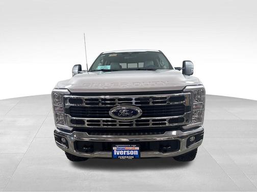 Oxford White 2026 Ford F-350 XLT