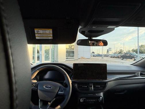 2024 Ford Escape ST-Line Select