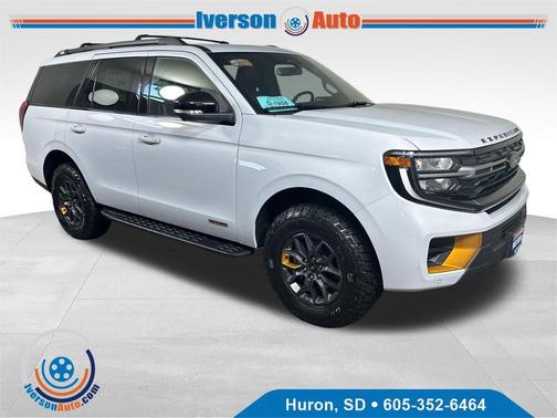 Space Silver 2026 Ford Expedition Tremor SUV