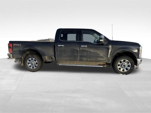 2023 Ford F-350 Lariat Super Duty