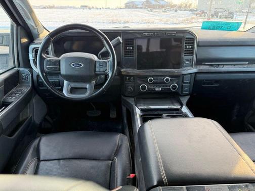 2023 Ford F-350 Lariat Super Duty