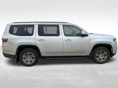 Silver Zynith 2022 Jeep Wagoneer Series I
