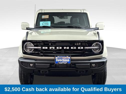 2025 Ford Bronco Outer Banks