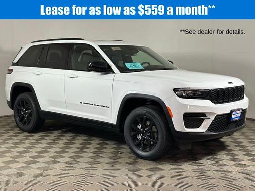 2025 Jeep Grand Cherokee Laredo