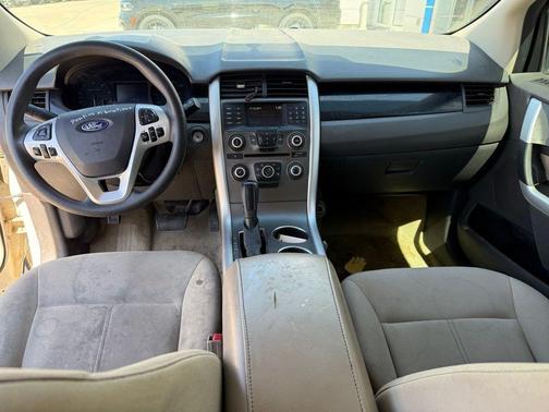 White Suede 2011 Ford Edge SE