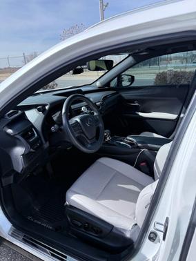 2022 Lexus UX 200 Base