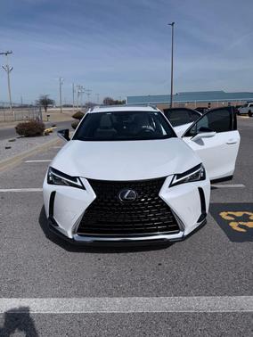 2022 Lexus UX 200 Base