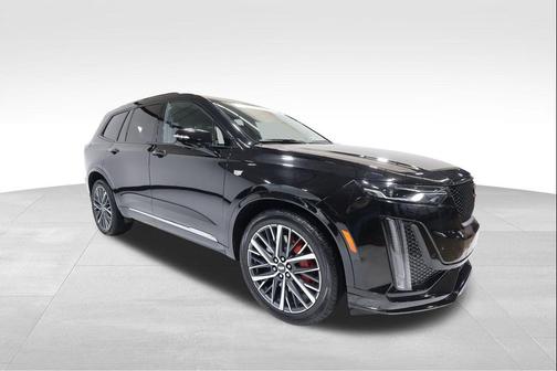 2025 Cadillac XT6 Sport AWD
