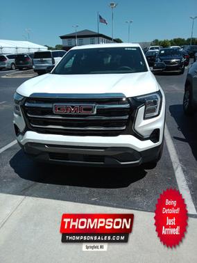 Summit White 2026 GMC Terrain Elevation