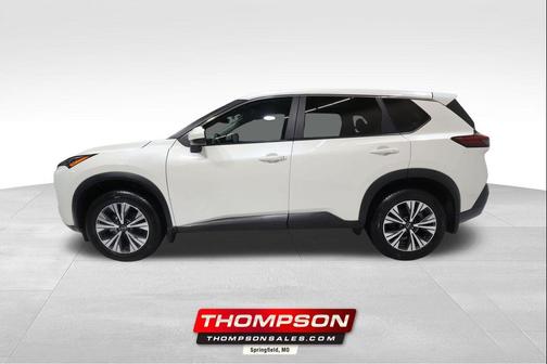 Pearl White Tricoat 2023 Nissan Rogue SV