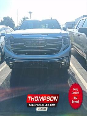 2022 GMC Sierra 1500 SLT
