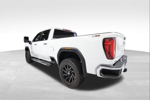 2022 GMC Sierra 2500 SLT