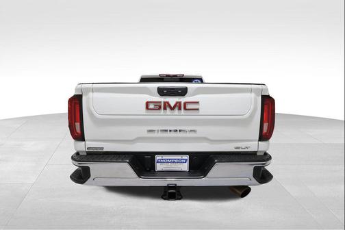 2022 GMC Sierra 2500 SLT