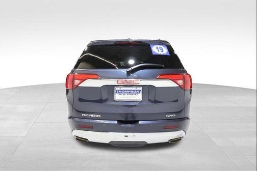 2019 GMC Acadia Denali