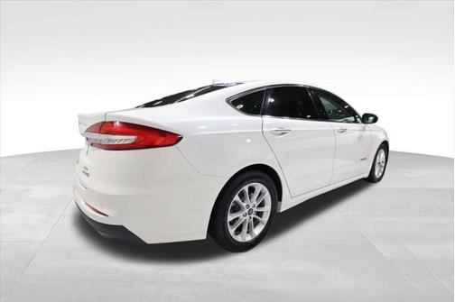 2019 Ford Fusion Hybrid SEL