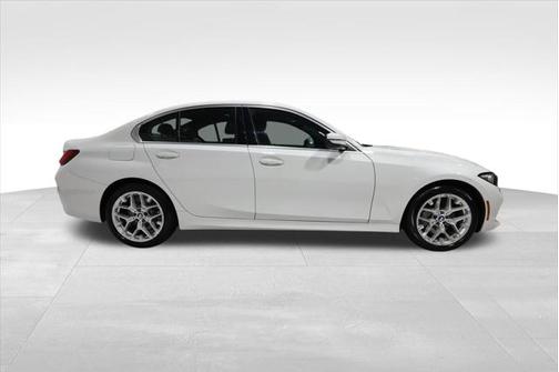 2025 BMW 330 i xDrive