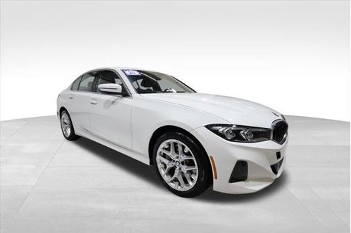 2025 BMW 330 i xDrive