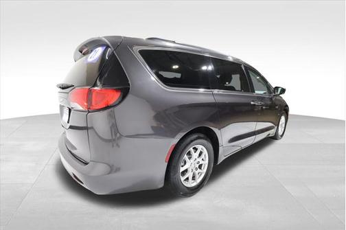 2021 Chrysler Voyager LXI