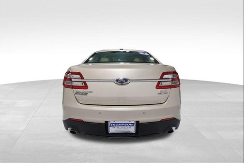 2018 Ford Taurus SEL