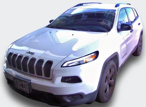 2017 Jeep Cherokee Sport