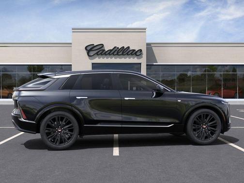 2025 Cadillac LYRIQ Luxury