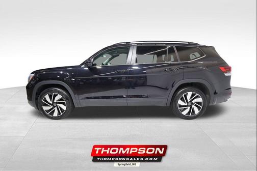 2025 Volkswagen Atlas 2.0T SE w/Technology 4MOTION