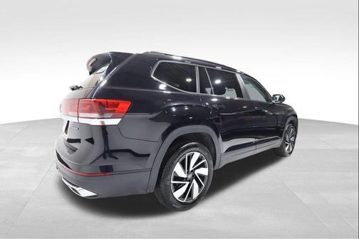 2025 Volkswagen Atlas 2.0T SE w/Technology 4MOTION