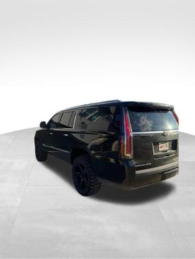2018 Cadillac Escalade ESV Premium Luxury