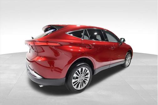 2024 Toyota Venza LE