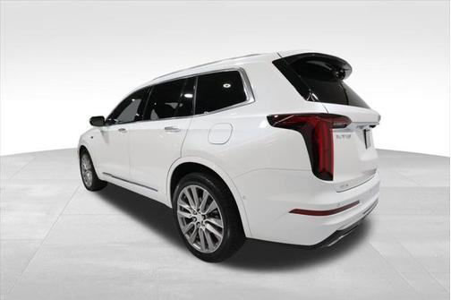 2025 Cadillac XT6 Premium Luxury AWD