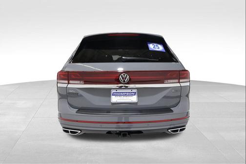 2025 Volkswagen Atlas 2.0T SEL Premium R-Line 4MOTION