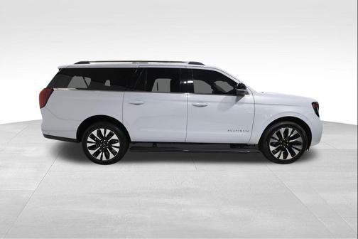 Space Silver Metallic 2025 Ford Expedition Platinum