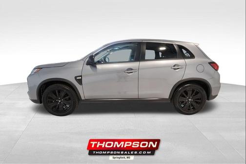 Mercury Gray Metallic 2025 Mitsubishi Outlander Sport 2.0 LE