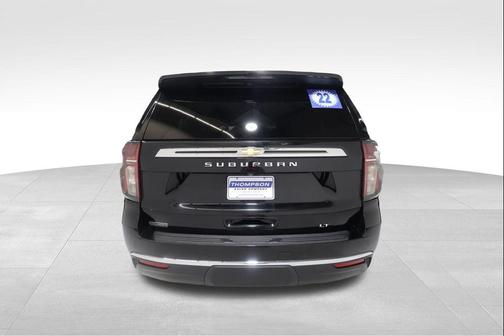 Black 2022 Chevrolet Suburban LT