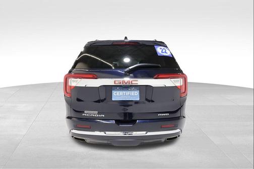 2022 GMC Acadia Denali