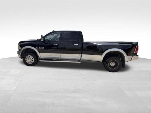 Black Clearcoat 2015 RAM 3500 Laramie