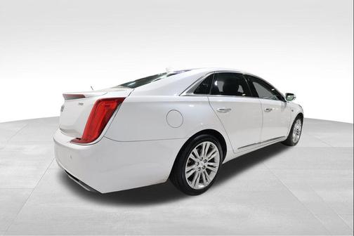 2018 Cadillac XTS Luxury