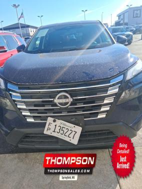 2025 Nissan Rogue SV