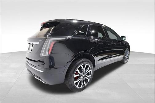 2025 Cadillac XT5 Sport