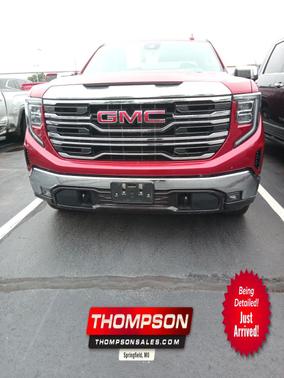 Volcanic Red Tintcoat 2024 GMC Sierra 1500 SLT